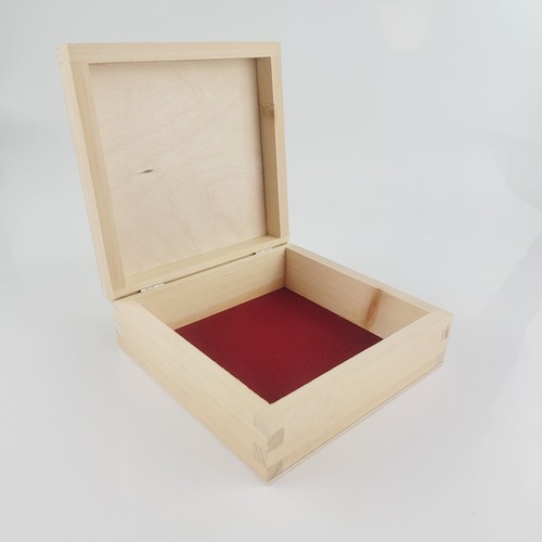 Wooden square jewellery box - wooden,
