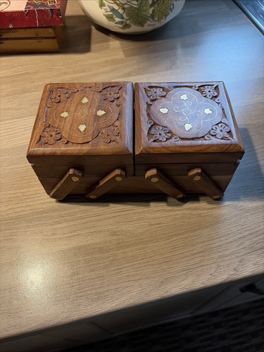 Handmade jewellery box - jewellery,